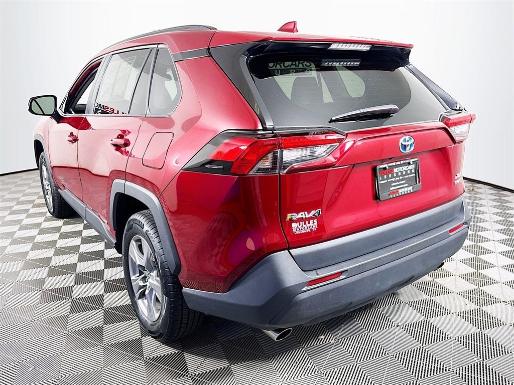 2022 Toyota RAV4 Hybrid XLE
