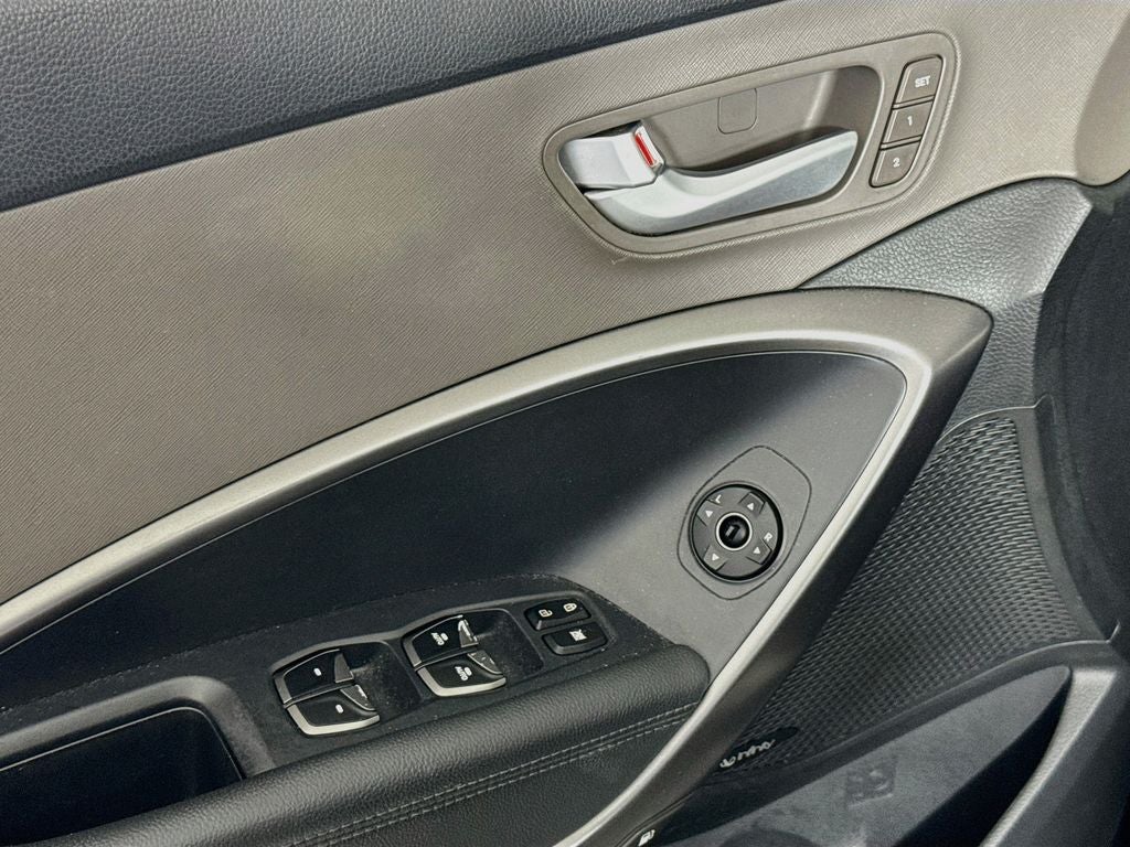 2017 Hyundai Santa Fe Sport 2.4 AWD Tech Package
