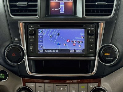 2013 Toyota Highlander Limited Preferred Owner's Portfolio