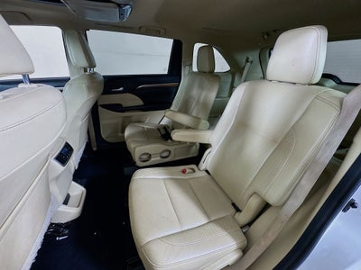 2017 Toyota Highlander Limited -V6 AWD
