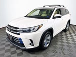 2017 Toyota Highlander Limited -V6 AWD