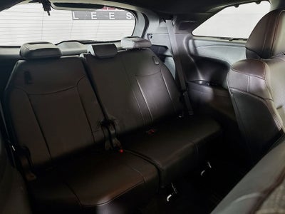 2025 Toyota Sienna Platinum-Hybrid 7 Passenger