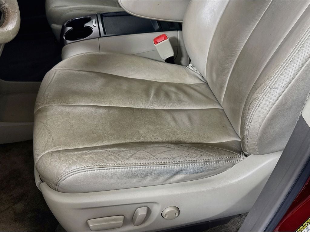 2011 Toyota Sienna XLE