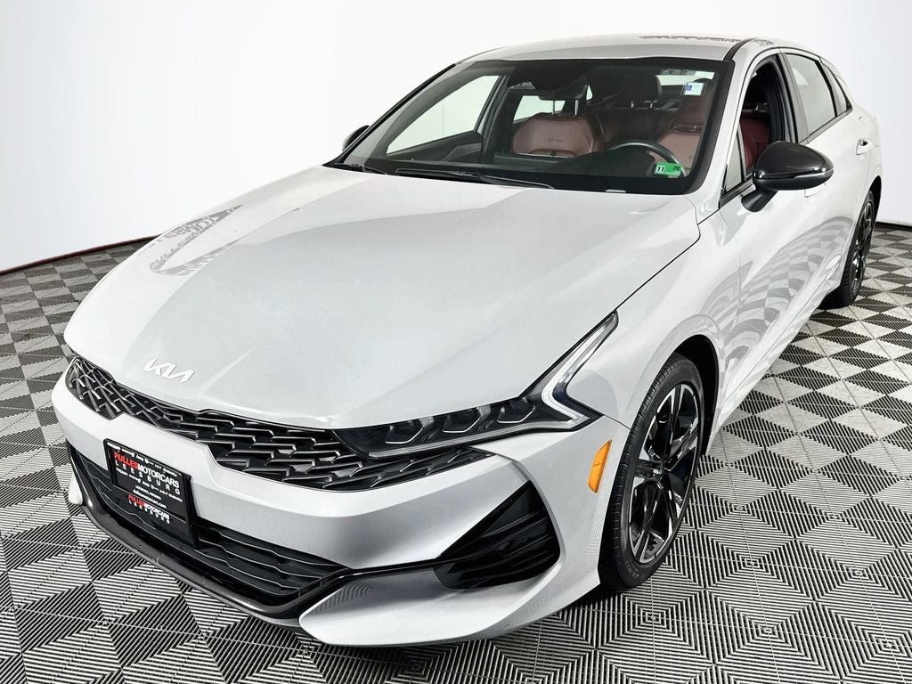 2024 Kia K5 GT-Line