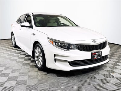 2018 Kia Optima LX