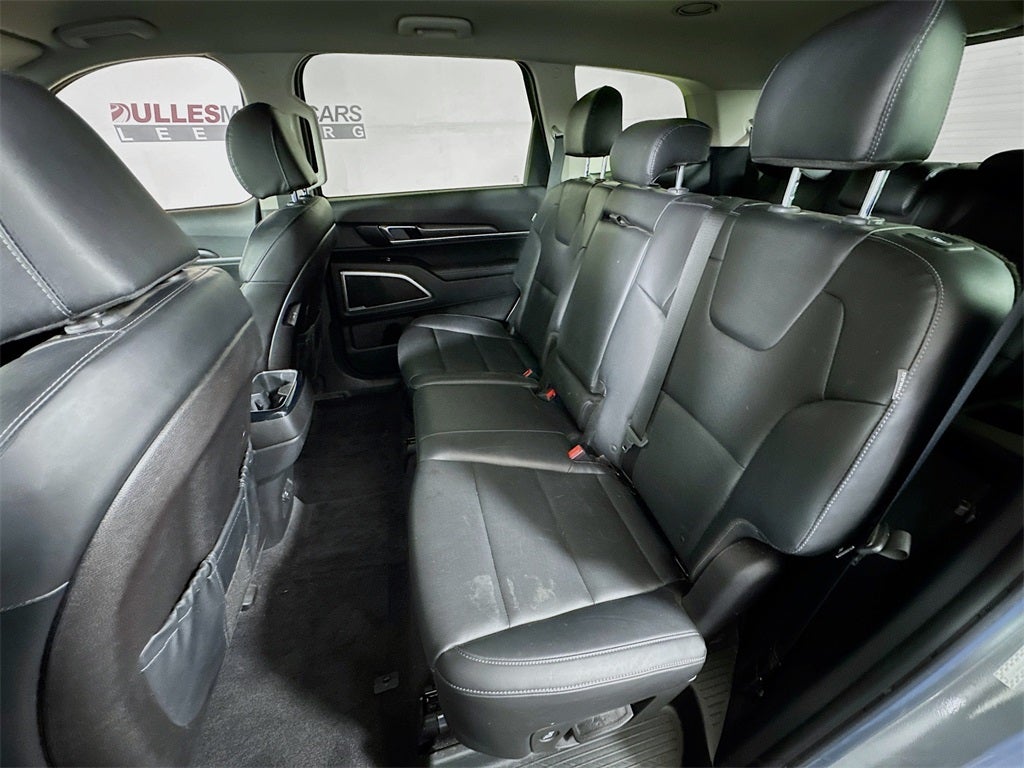 2023 Kia Telluride LX