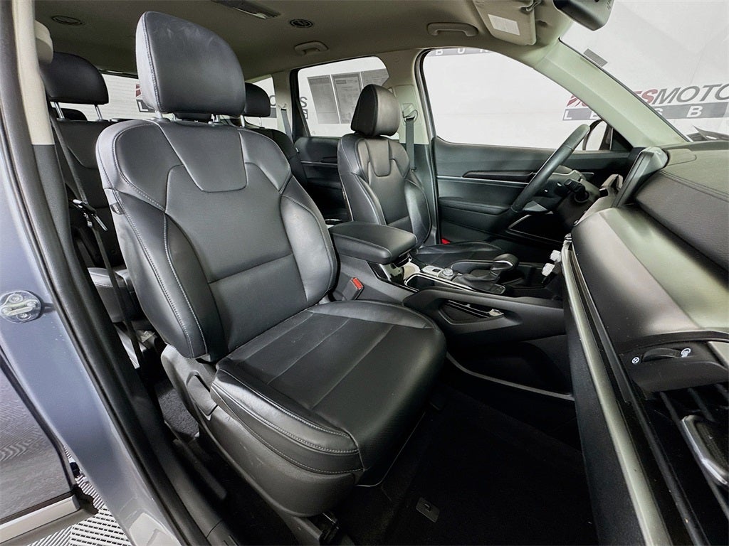 2023 Kia Telluride LX