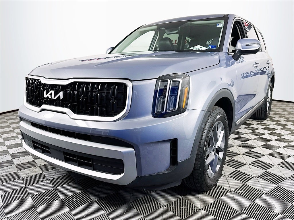 2023 Kia Telluride LX