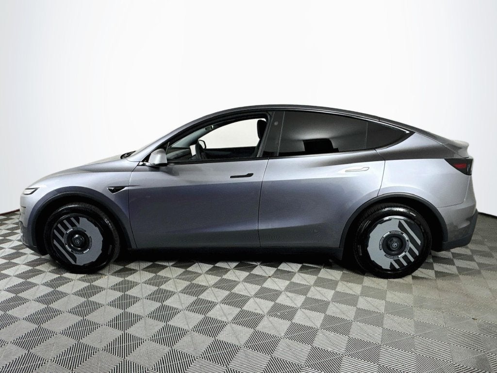 2026 Tesla Model Y Long Range