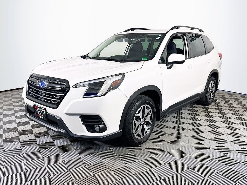 2022 Subaru Forester Premium