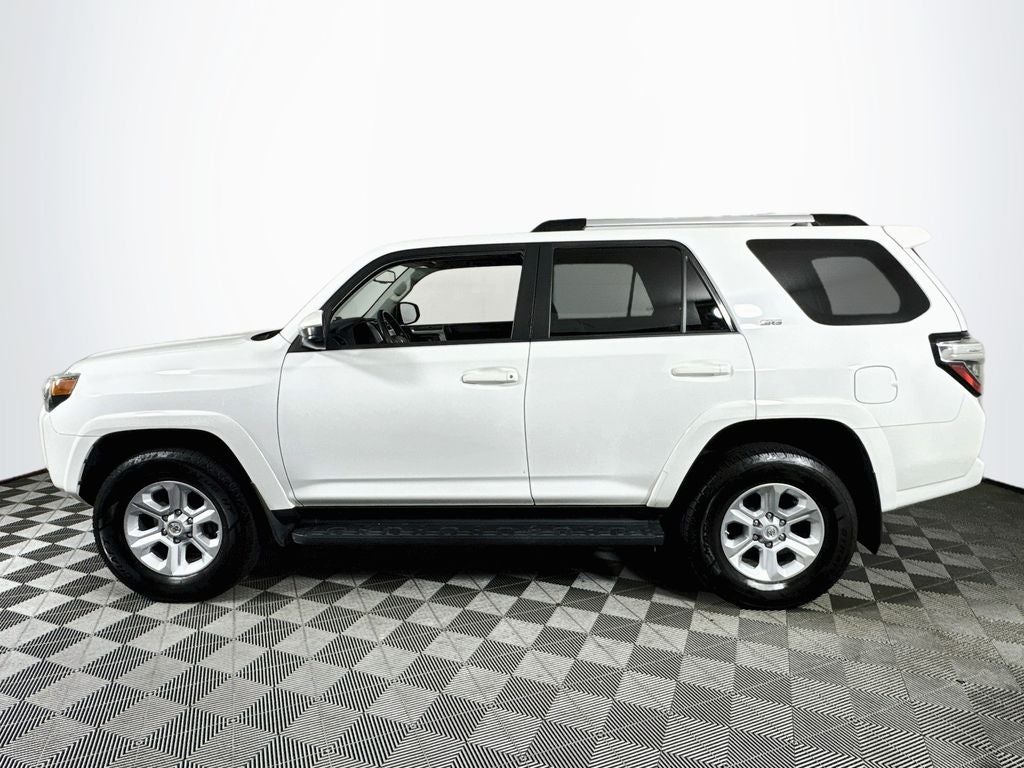 2020 Toyota 4Runner SR5 4WD