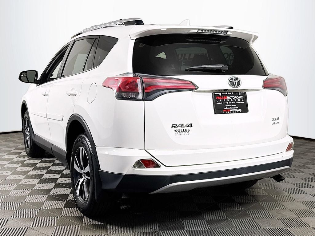 2016 Toyota RAV4 XLE