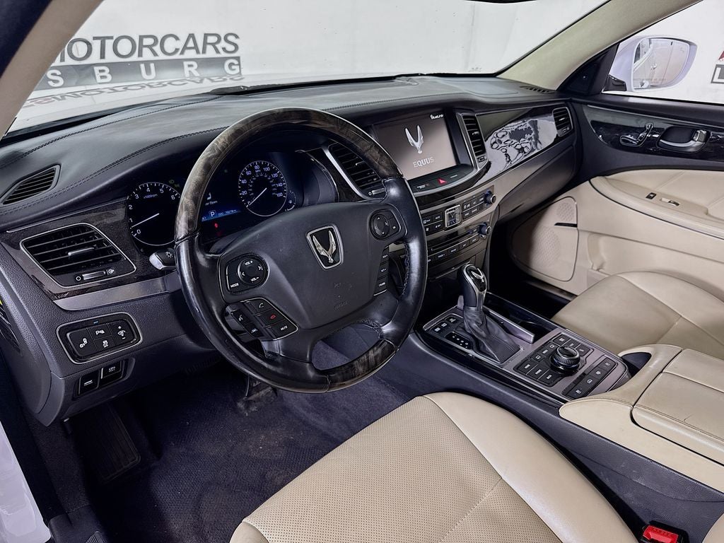 2016 Hyundai Equus Signature