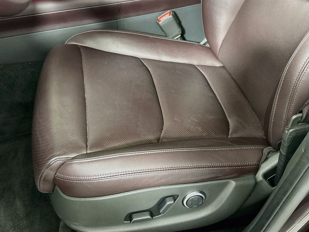 2022 Genesis Gv70 2.5T