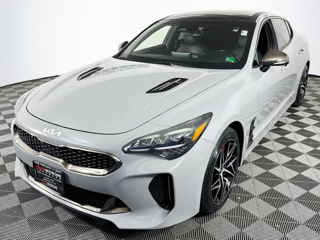 2022 Kia Stinger GT-Line Sun&Sound Package