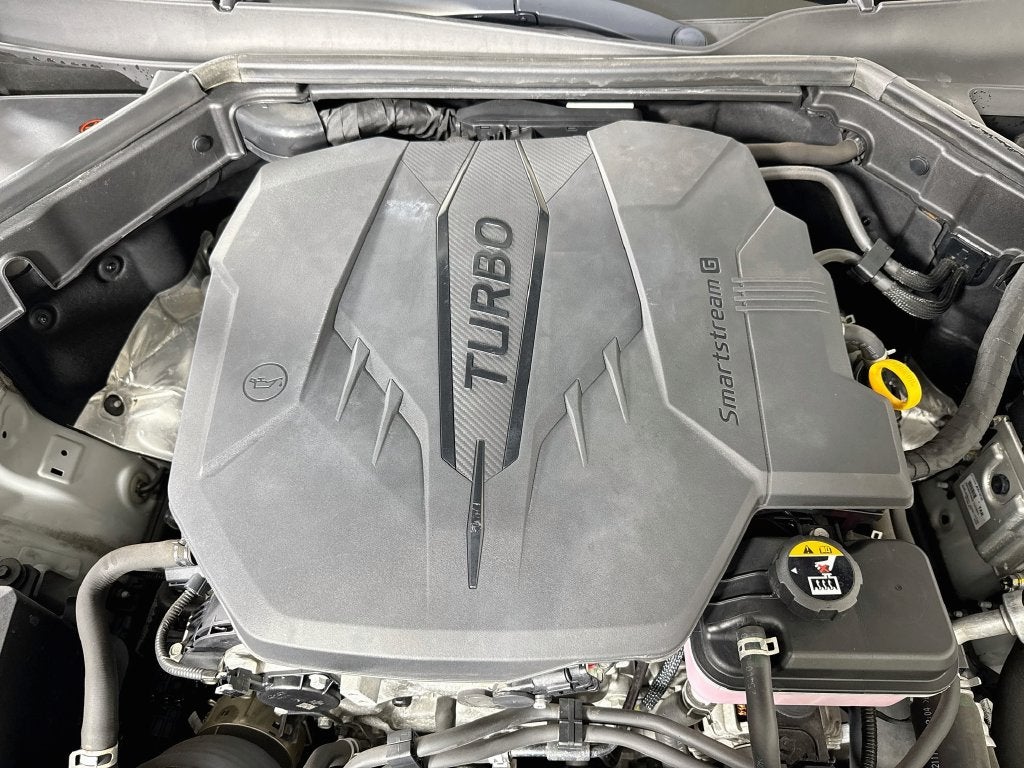 2022 Kia Stinger GT-Line Sun&Sound Package