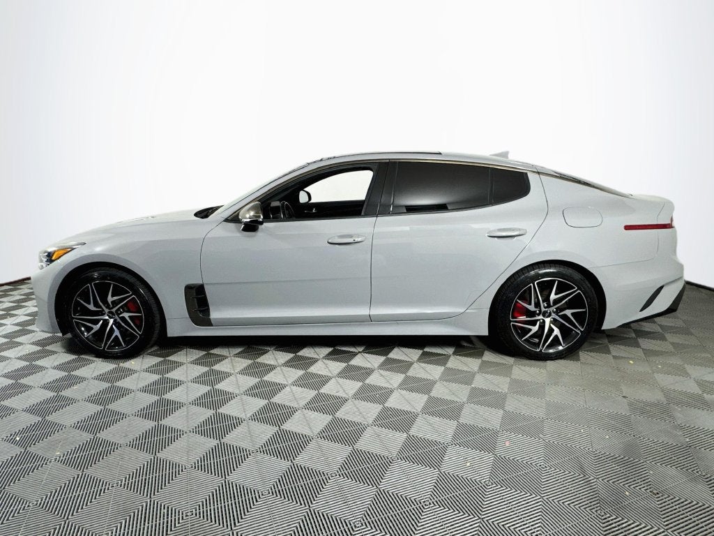 2022 Kia Stinger GT-Line Sun&Sound Package