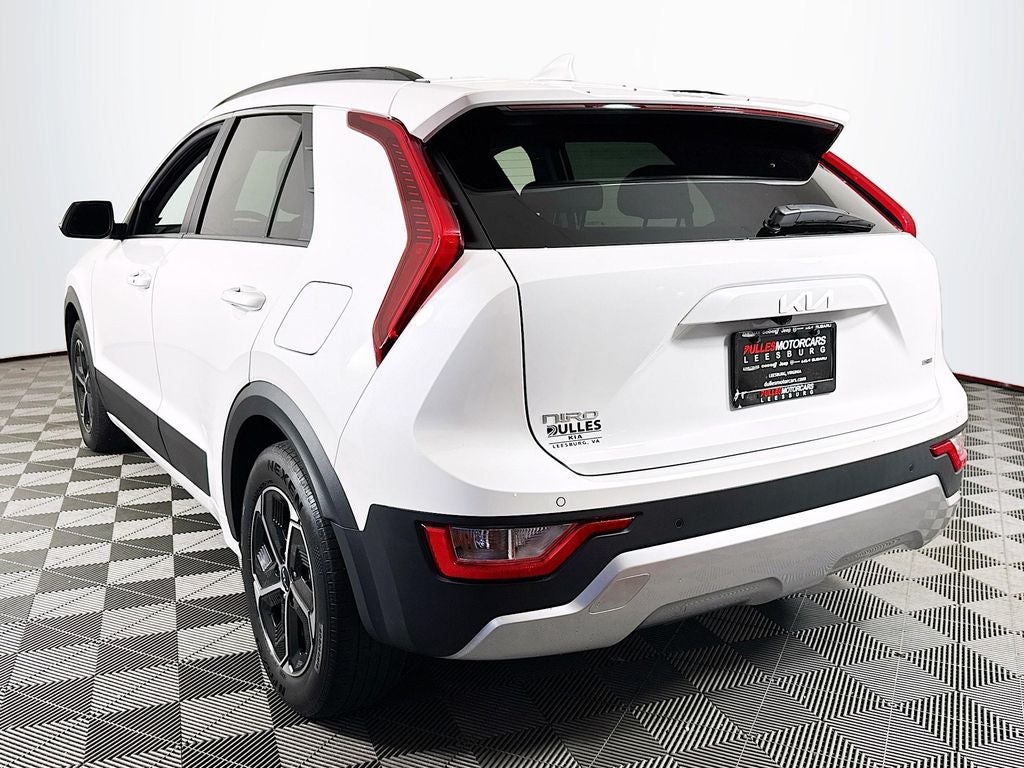 2023 Kia Niro EX