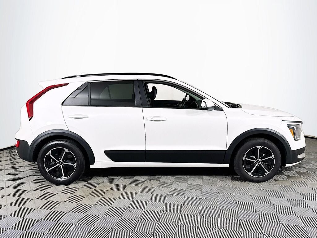 2023 Kia Niro EX