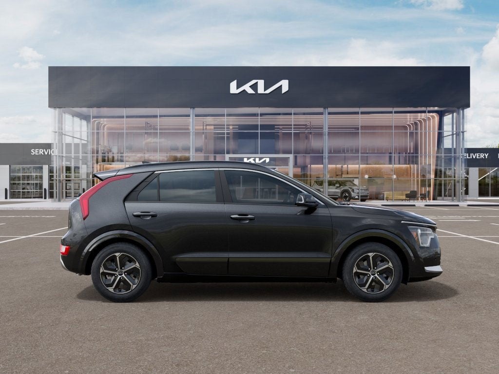 2025 Kia Niro SX