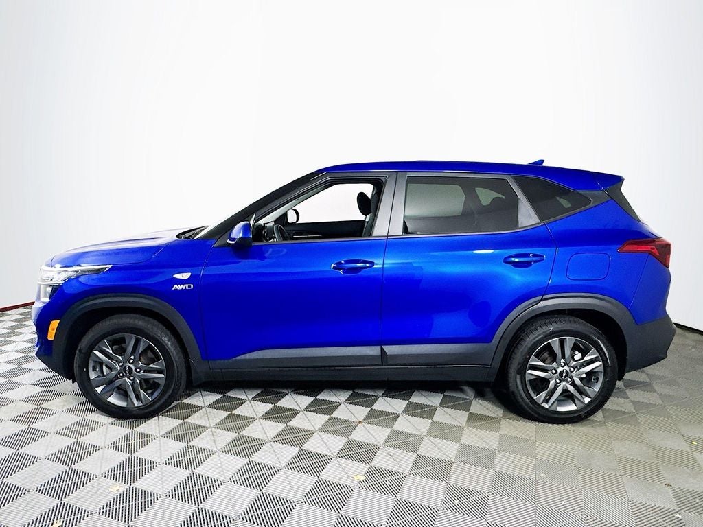 2023 Kia Seltos LX IVT-AWD