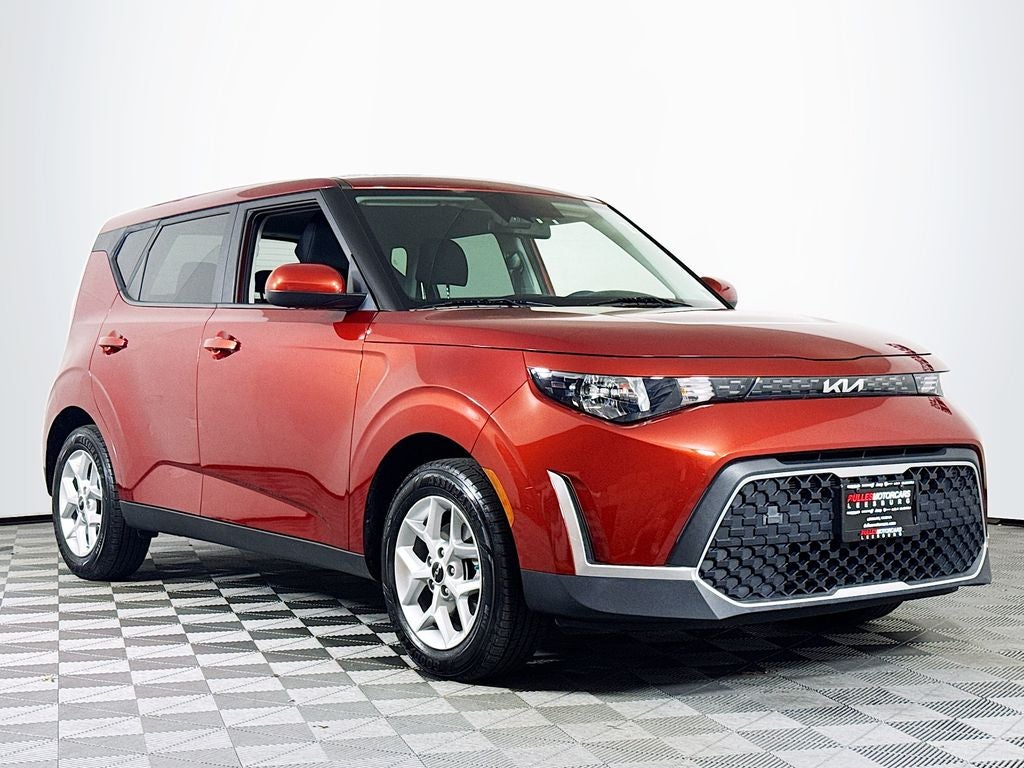 2023 Kia Soul LX
