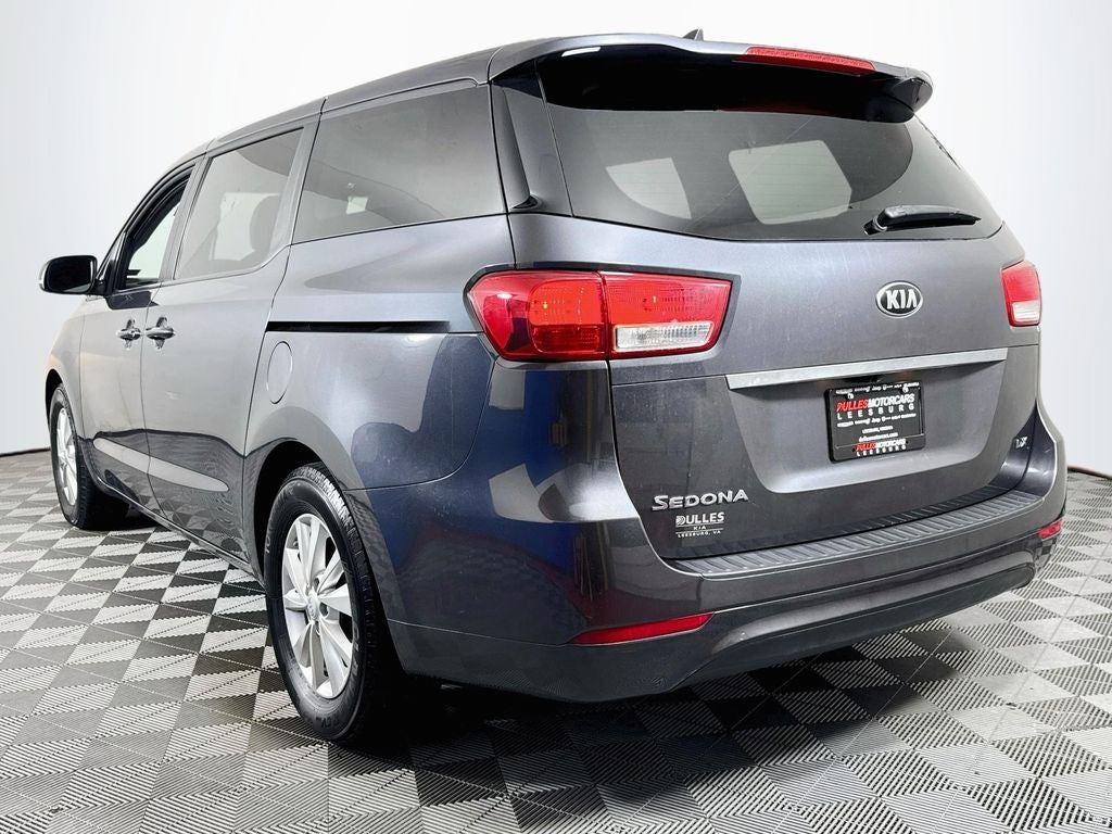 2017 Kia Sedona LX 4Dr Mini Van
