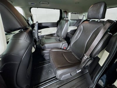 2022 Kia Carnival MPV SX