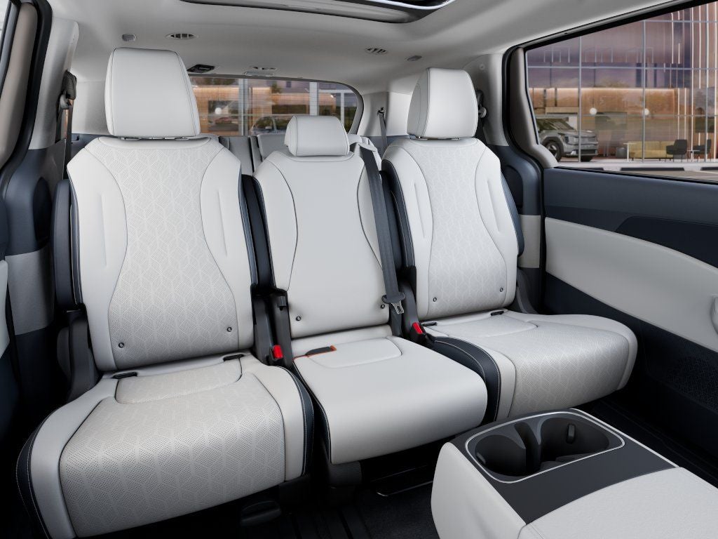 2027 Kia Carnival SX