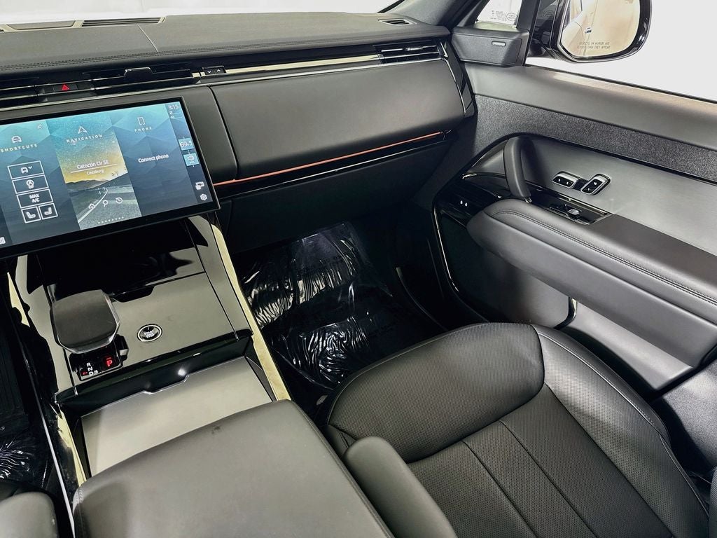 2025 Land Rover Range Rover Sport SE