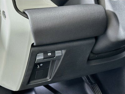 2024 Land Rover Defender X-Dynamic SE