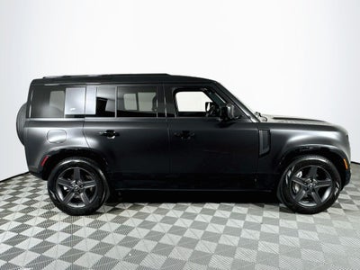 2024 Land Rover Defender X-Dynamic SE