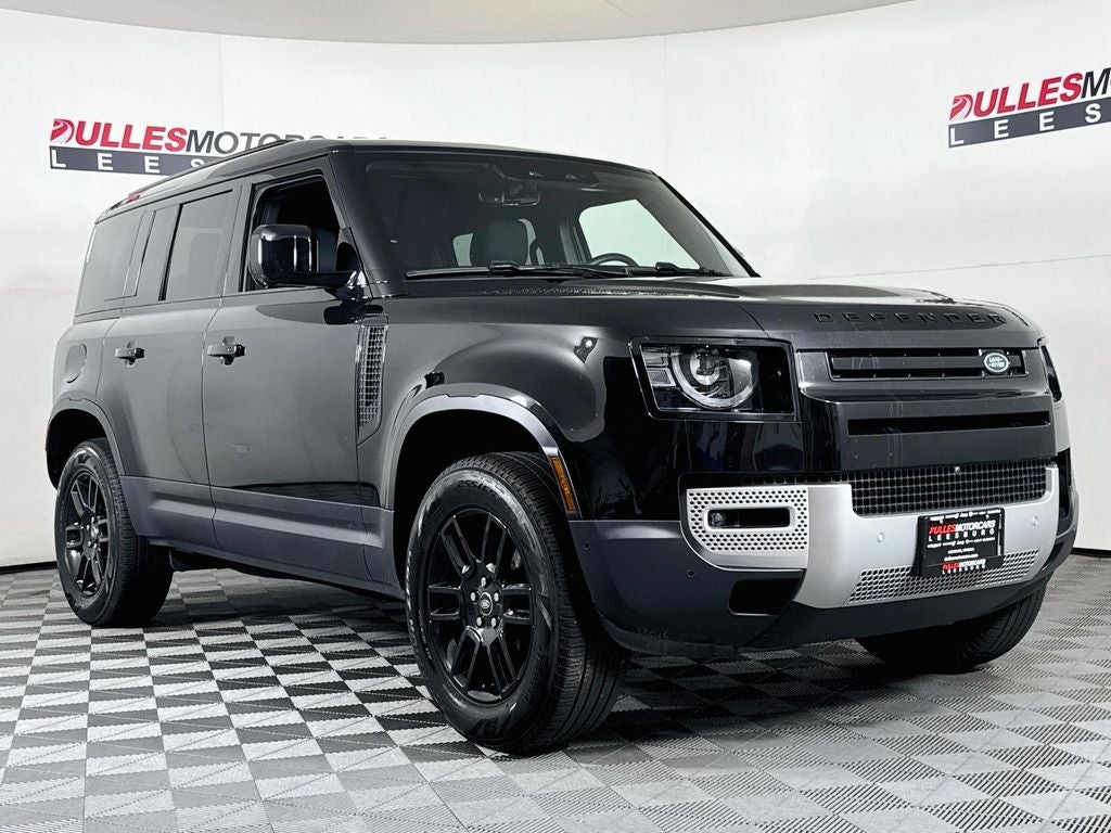 2025 Land Rover Defender P300 S
