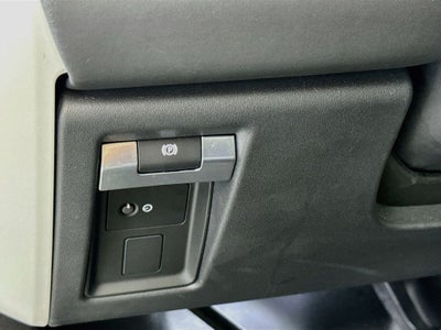 2025 Land Rover Defender P300 S
