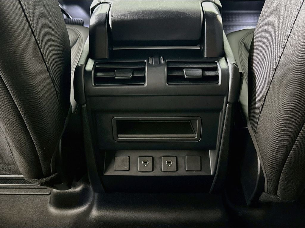 2025 Land Rover Defender P300 S