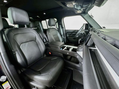 2025 Land Rover Defender P300 S