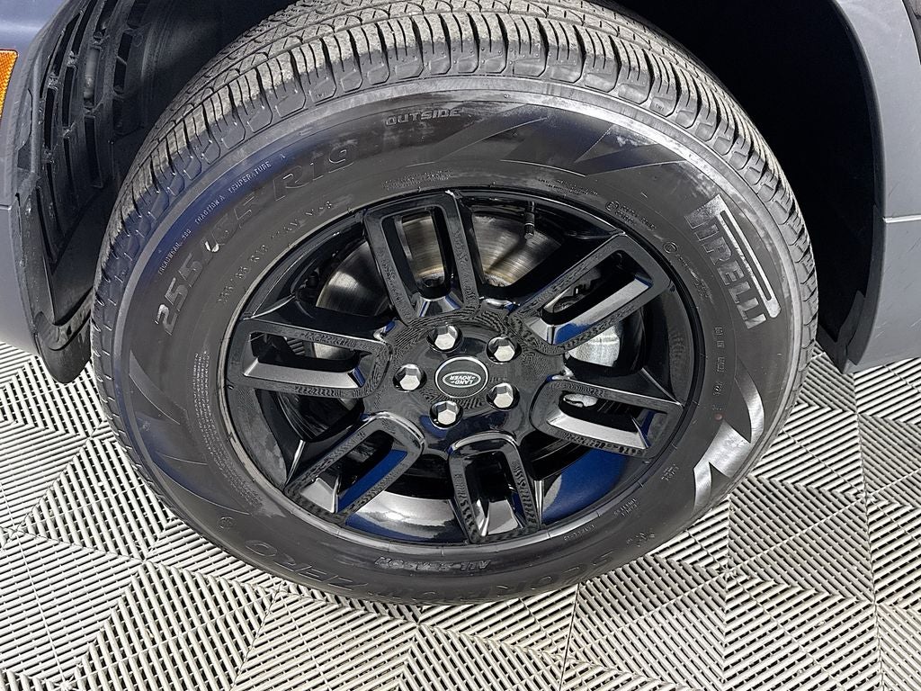 2025 Land Rover Defender S