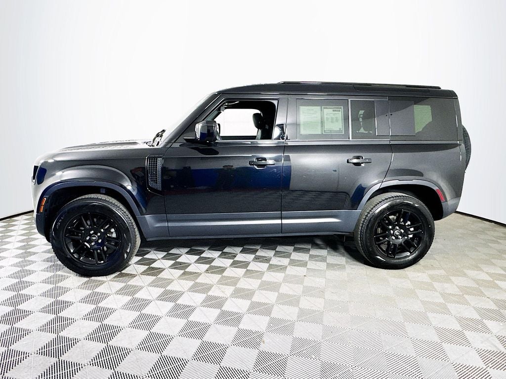 2025 Land Rover Defender S