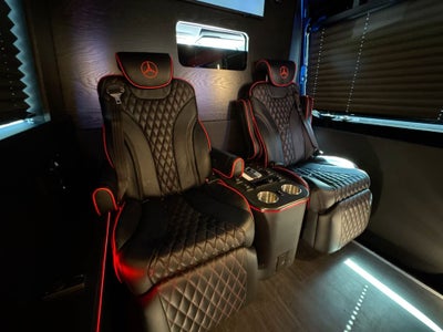 2022 Mercedes-Benz Sprinter 2500 Cargo 144 WB LUX CONVERSION PKG