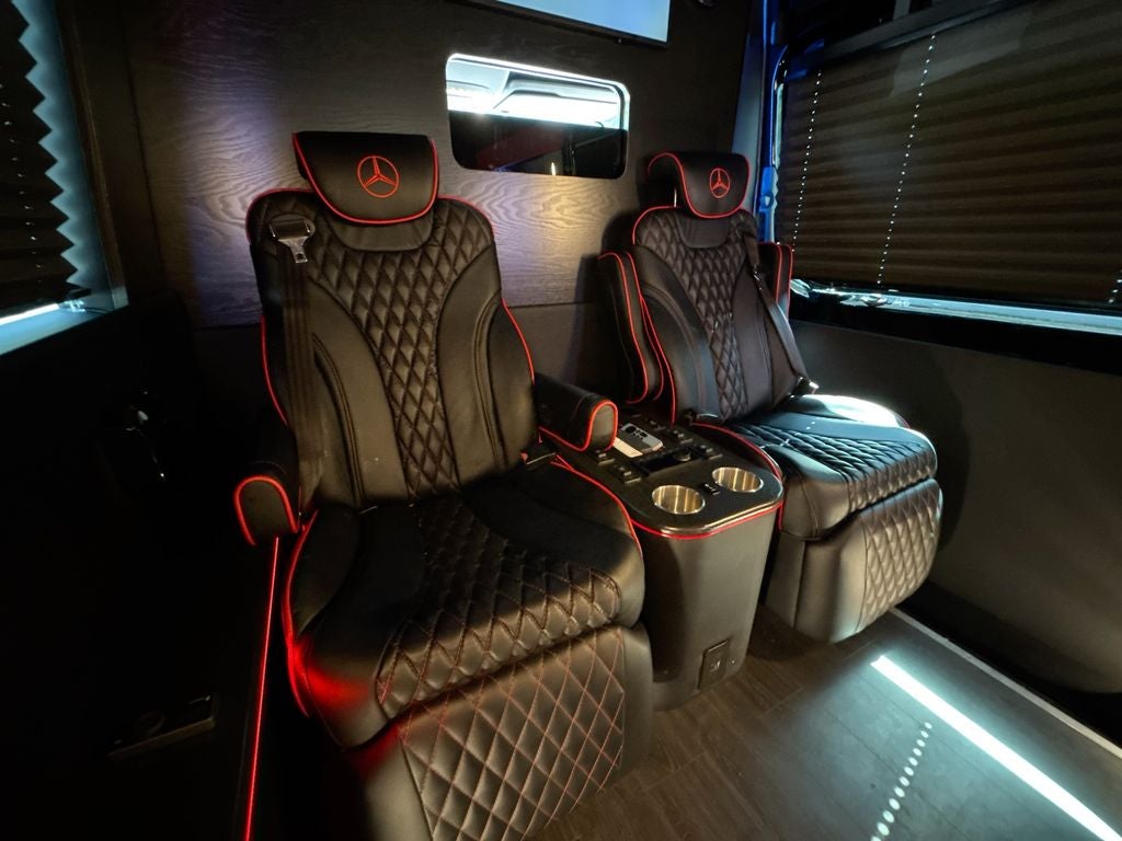 2022 Mercedes-Benz Sprinter 2500 Cargo 144 WB LUX CONVERSION PKG