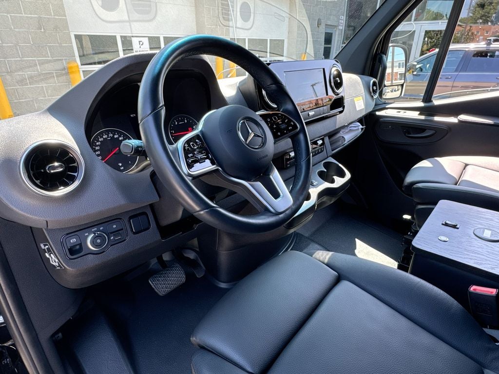 2022 Mercedes-Benz Sprinter 2500 Cargo 144 WB LUX CONVERSION PKG
