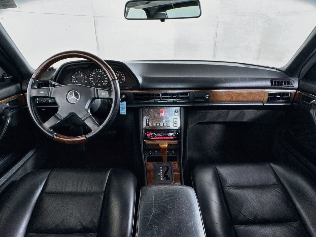 1989 Mercedes-Benz 500-Class 560 SEC
