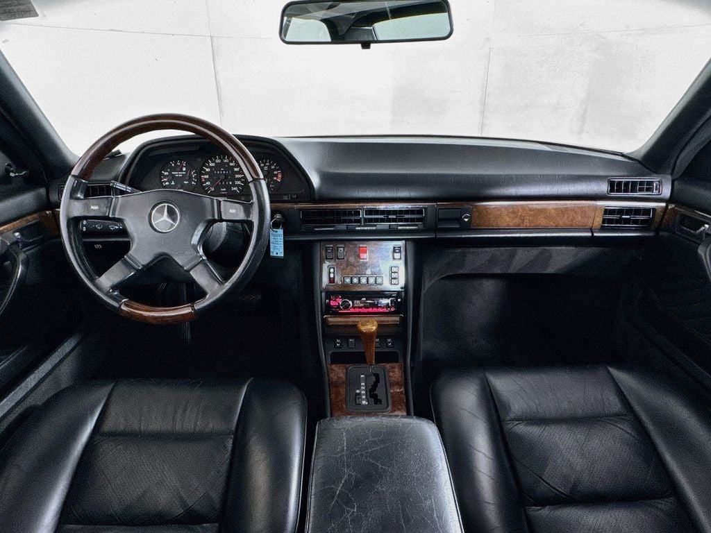 1989 Mercedes-Benz 500-Class 560 SEC