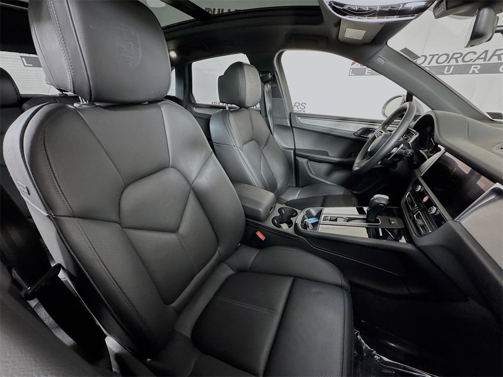 2023 Porsche Macan S