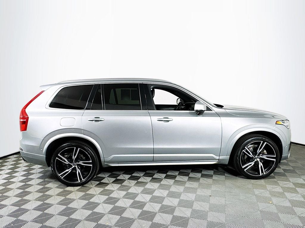2017 Volvo XC90 T6 R-Design