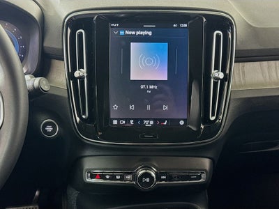 2023 Volvo XC40 B5 Core