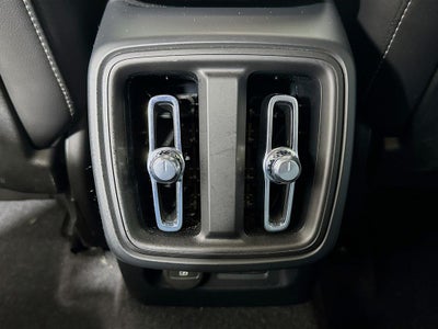 2023 Volvo XC40 B5 Core